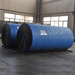 Horizontal vacuum rubber filter Belt